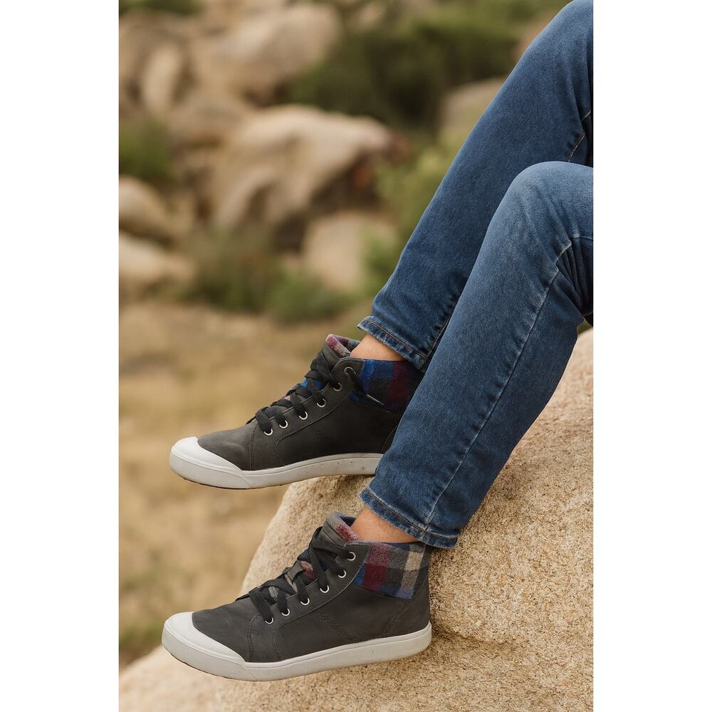 Keen Elena Size 10 Black/White Women's Leather Lace-Up Mid-Top Skate Sneaker